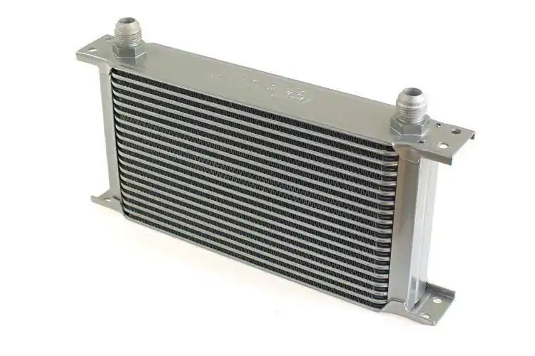 Oszczędź teraz | Chłodnica Oleju TurboWorks 19-rzędowa 260x150x50 AN10 Silver