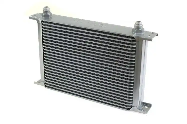 Chłodnica Oleju TurboWorks 30-rzędowa 260x235x50 AN8 Silver | Nowość w asortymencie
