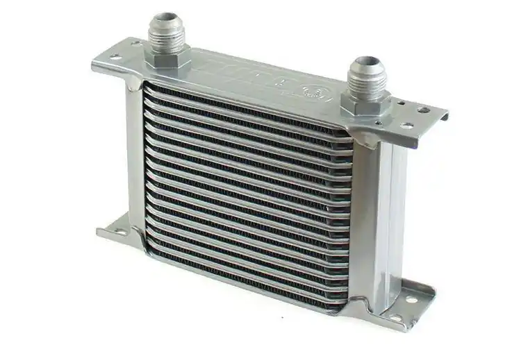 Top oferta - TurboWorks Oil Cooler Slim Line 16-rows 140x125x50 AN10 Silver