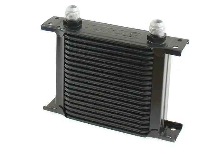 Nowość - TurboWorks Oil Cooler Slim Line 19-rows 140x150x50 AN10 Black