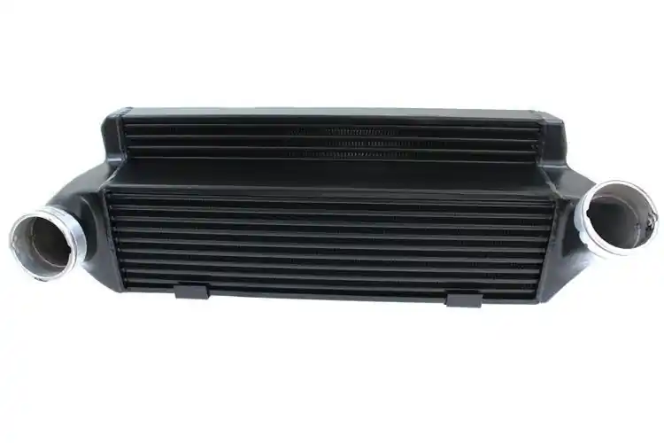 Nowość w sklepie - Intercooler TurboWorks BMW E82 E88 E89 E90 E92 Benzyna 130/210mm